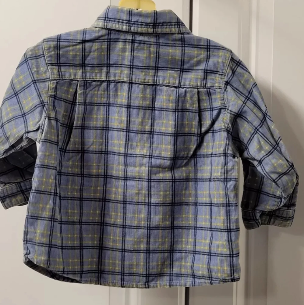Baby Gap Boys Shirt Size: 12-18 Months Button Up